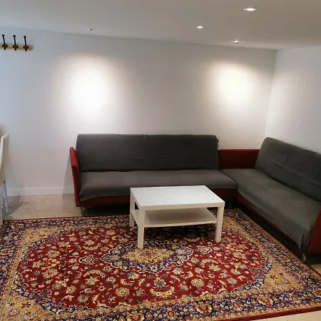 Logement De Qualite アパート *