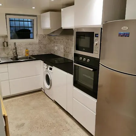 アパート Logement De Qualite ヴィルモンブル